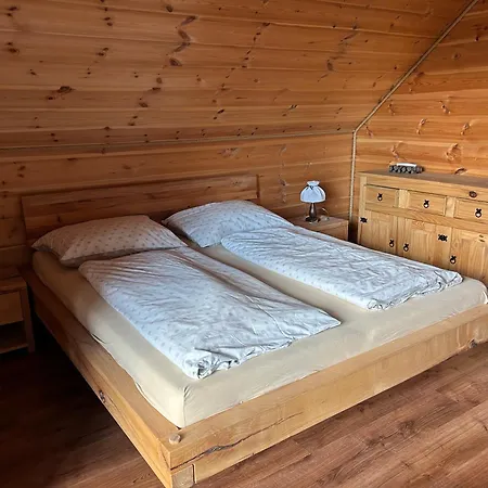 Zrub Laura 木屋 Mýto pod Ďumbierom